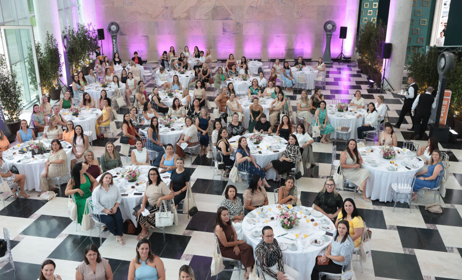 Encontro de primeiras-damas do Paraná