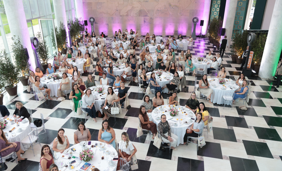 Encontro de primeiras-damas do Paraná