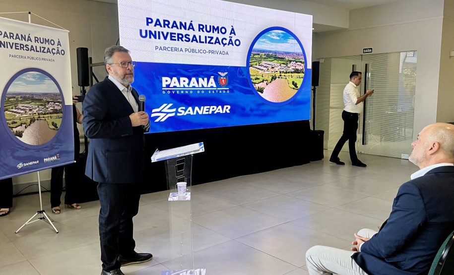 SANEPAR apresenta aos municípios estratégias para universalizar o saneamento básico