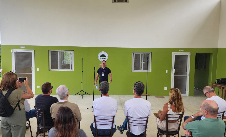 Sanepar patrocina expedição de Waldemar Niclevicz, que incentiva a Restauração Ecológica