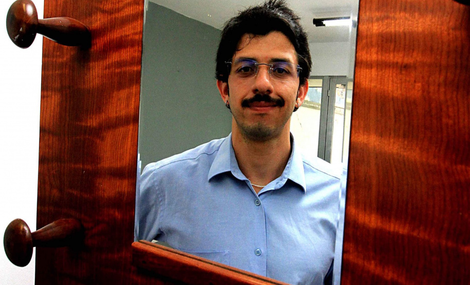 MCAA | Departamento dos Espelhos: conheça João Miguel Santana, o novo residente da Academia Alfredo Andersen