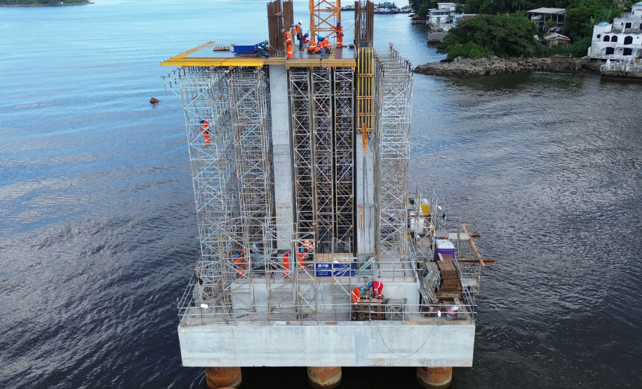 DER PONTE DE GUARATUBA 44%