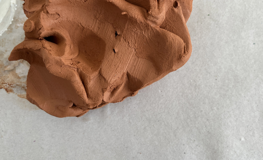 O Museu Oscar Niemeyer (MON) promove oficinas e mediações gratuitas