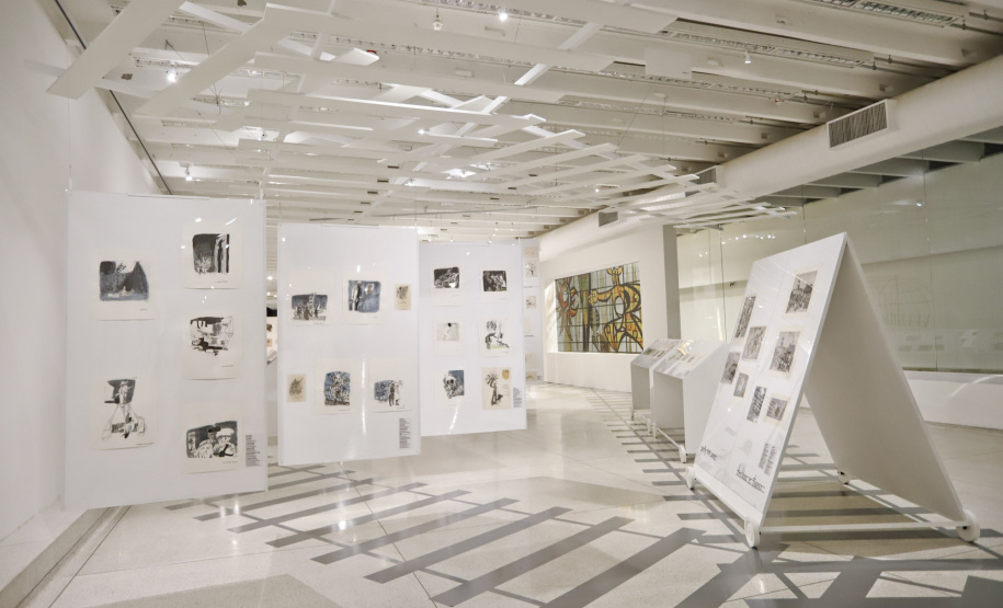 O Museu Oscar Niemeyer (MON) promove oficinas e mediações gratuitas