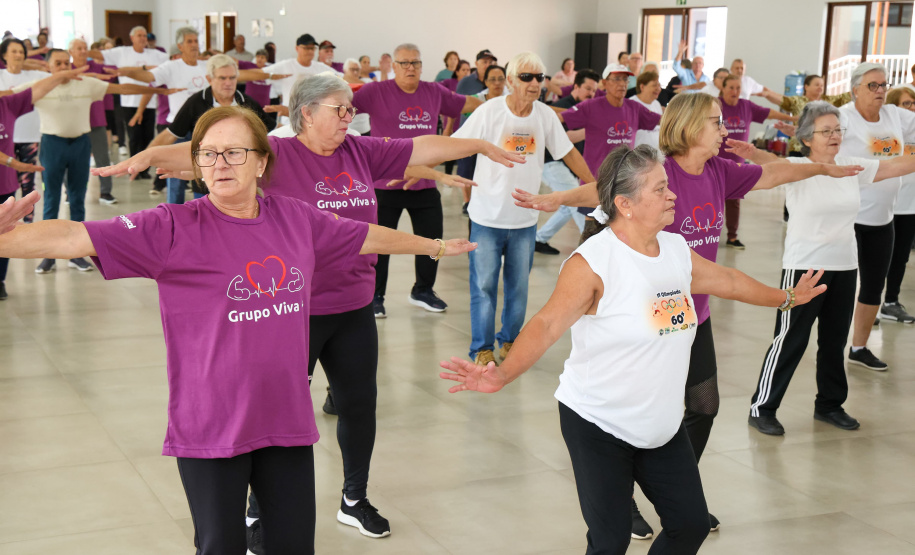 Paraná recebe representantes do BID para debater políticas públicas para pessoas idosas