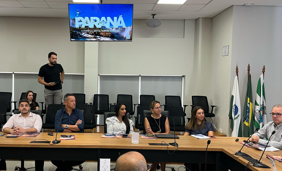 SETU Estado mostra resultados, ações e conquistas do turismo a mais de 100 empresários de Foz do Iguaçu