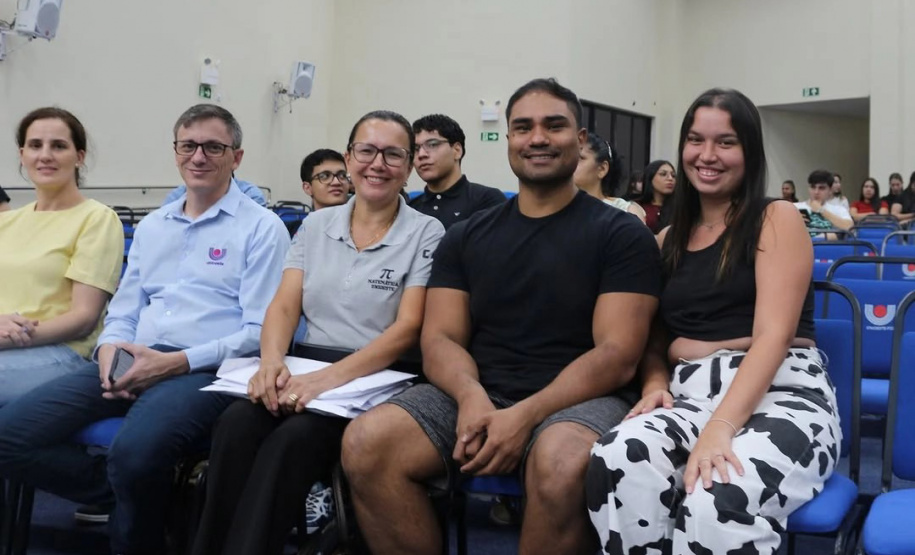 Cursinho Pré-Vestibular da Unioeste comemora 20 anos e realiza abertura da edição 2025