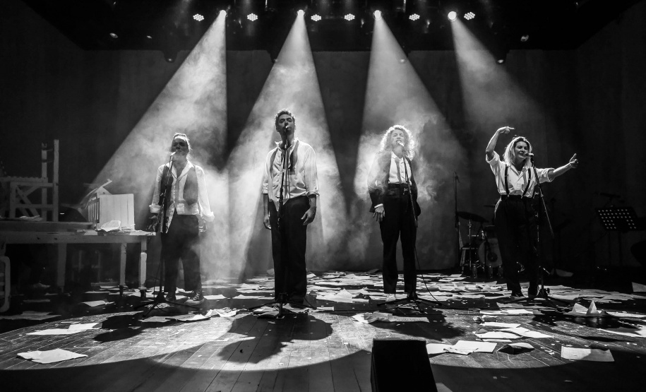 SEEC Festival de Curitiba dá início à 33.ª edição com espetáculo de Artur Azevedo e mais de 350 atrações