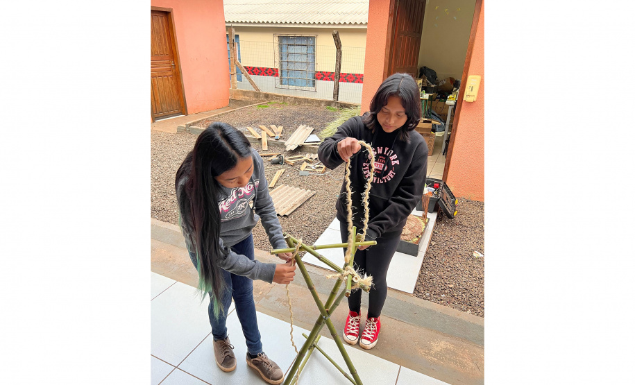 Bambu e tecnologia: estudantes de escola indígena encontram solução sustentável para  comunidade onde vivem