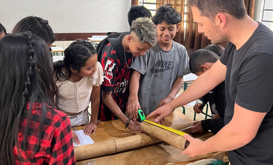 Bambu e tecnologia: estudantes de escola indígena encontram solução sustentável para  comunidade onde vivem