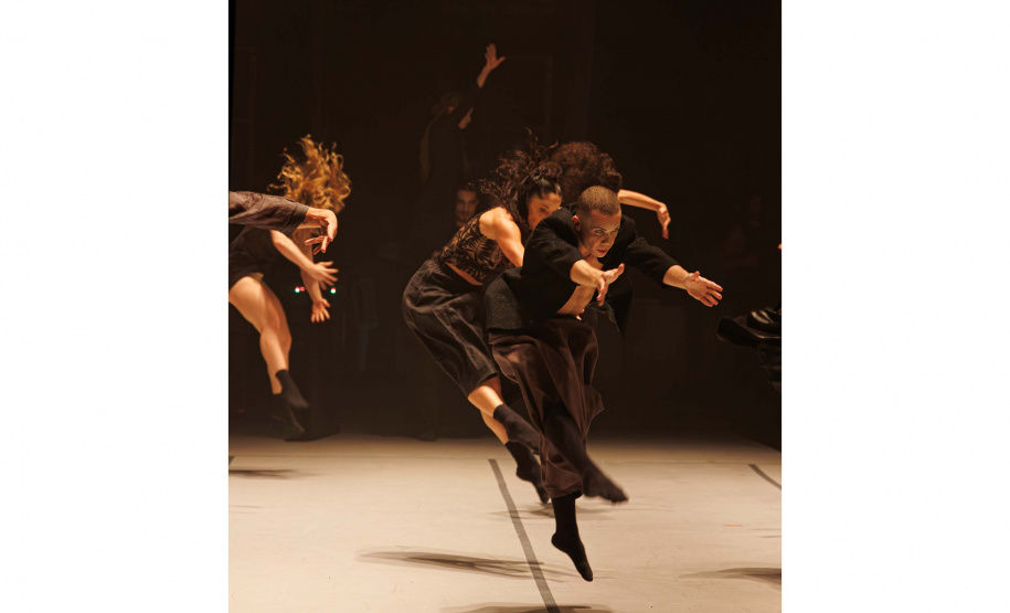 "Orfeu e Eurídice", do Balé Teatro Guaíra, retorna ao palco do Guairão em maio