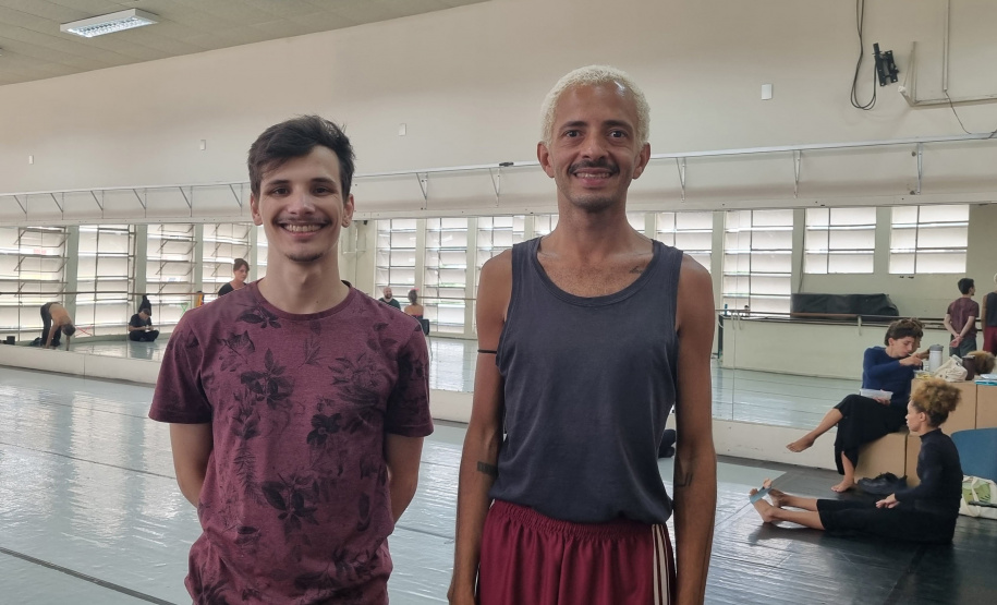 TEATRO GUAÍRA PROJETO ESCAMBO CINÉTICO