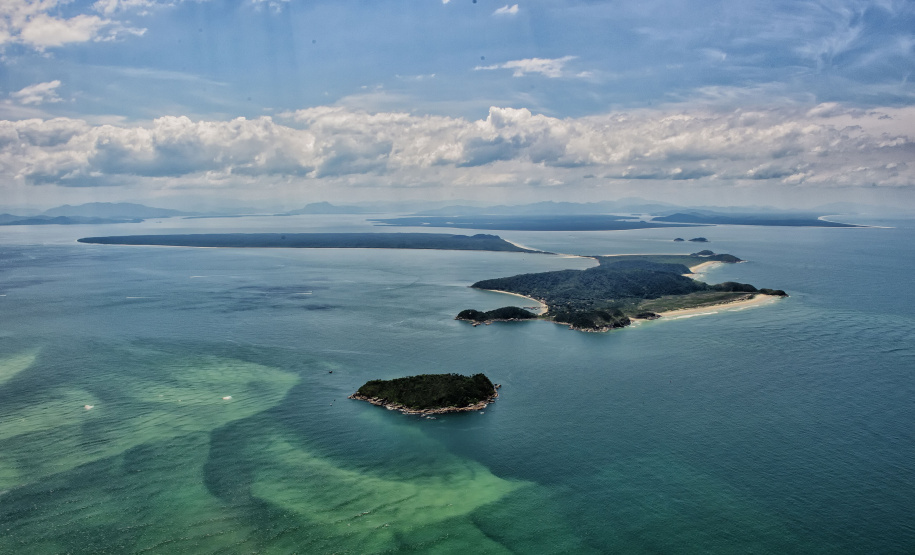 Ilha do Mel e Monge estão entre os parques estaduais mais visitados do país
