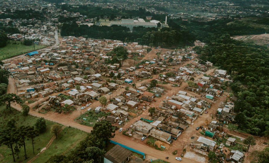 Para agilizar regularização de imóveis em Curitiba, projeto dispensa 5 documentos