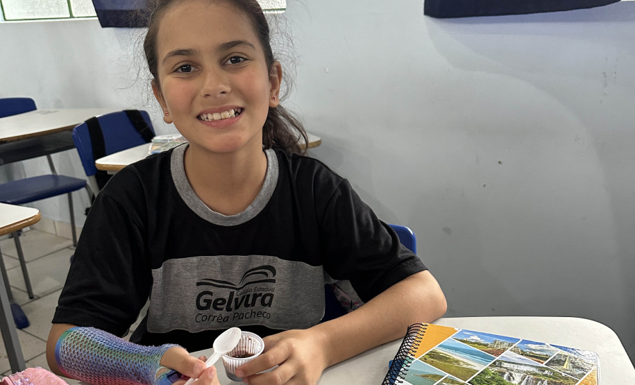 Estudantes do CE Gelvira Corrêa Pacheco avaliam a inclusão de novo alimento no cardápio escolar