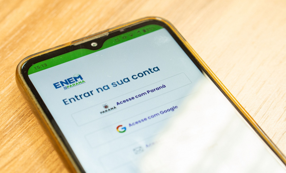 Com IA no currículo, Paraná vira exemplo em educação tecnológica