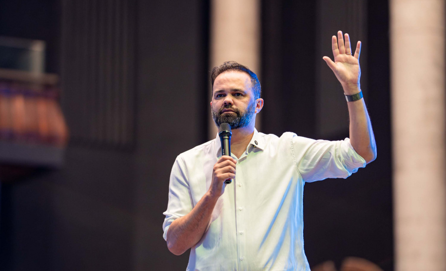 Educação qualifica formadores que vão orientar docentes em estágio probatório