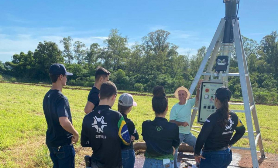 UEM capacita alunos e profissionais em irrigação com Pivô Central