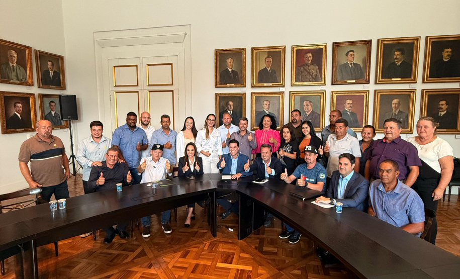 Governo do Estado contrata projetos de pavimentação e ponte que liga Mirador a Guaporema