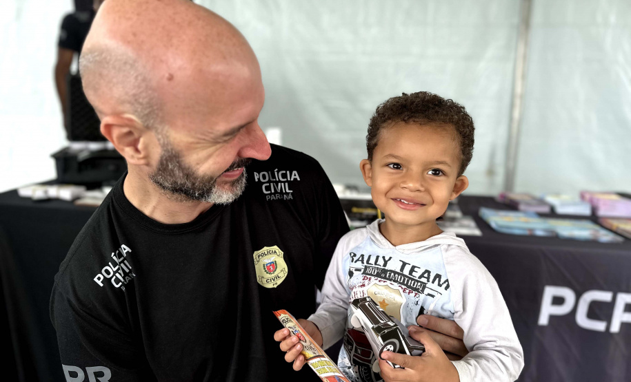 PCPR na Comunidade leva serviços de polícia judiciária ao Litoral e aos Campos Gerais