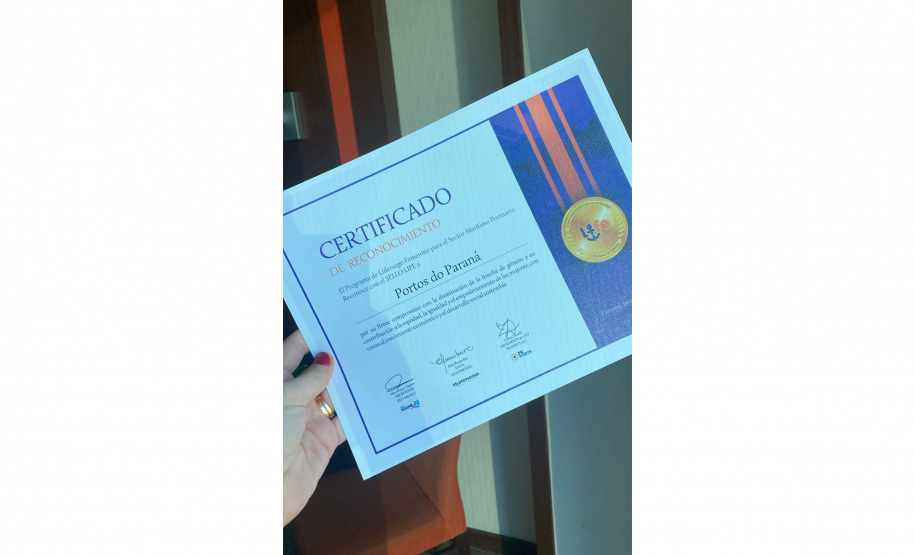 Autoridade Portuária recebe selo por equidade de gênero