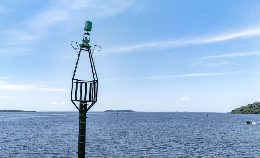 DER SINALIZAÇÃO NAUTICA ILHA DO MEL