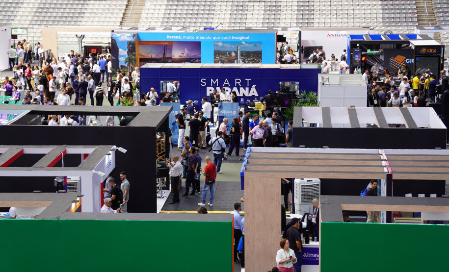 Smart City Expo: Governo do Paraná destaca inovação em geoprocessamento para cidades inteligentes