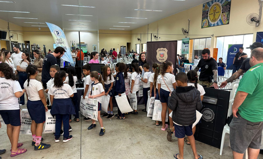 PCPR na Comunidade atende populações de Antônio Olinto e Piraquara