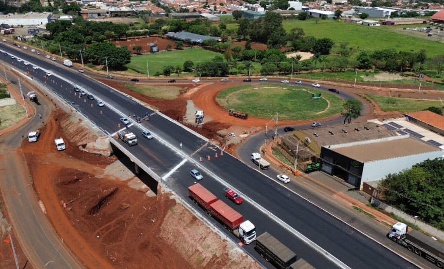 Nova liberação de tráfego no Viaduto da PUC em Londrina é adiada para segunda