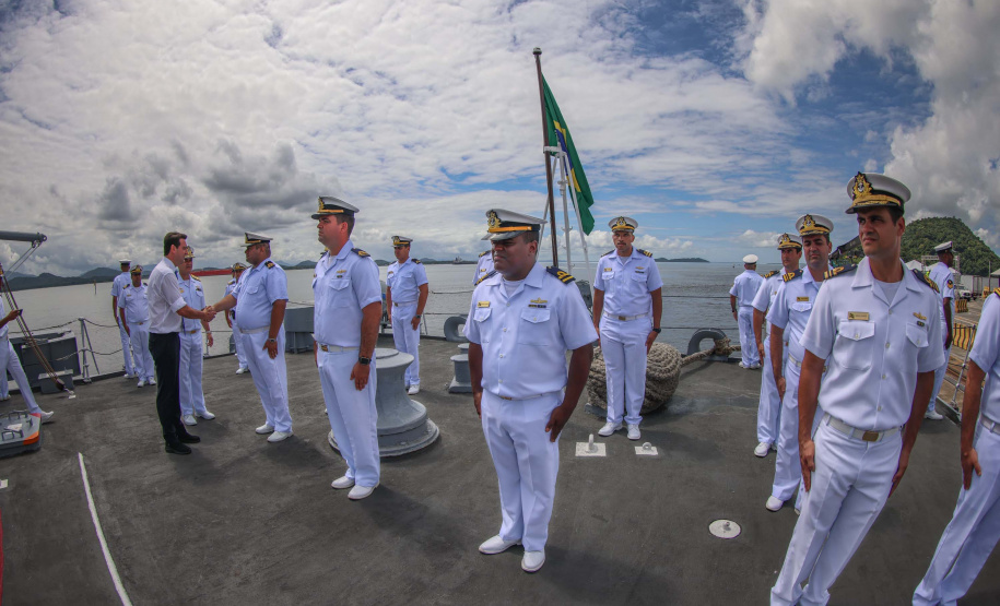 Governador Carlos Massa Ratinho Junior participou nesta segunda-feira (17) da cerimônia de 90 anos do porto, quando anunciou investimento bilionário para a construção do Píer em T que vai ampliar a capacidade de movimentação de cargas.