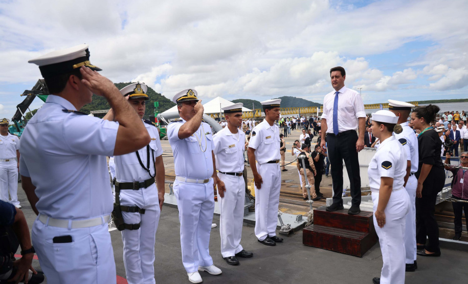 Governador Carlos Massa Ratinho Junior participou nesta segunda-feira (17) da cerimônia de 90 anos do porto, quando anunciou investimento bilionário para a construção do Píer em T que vai ampliar a capacidade de movimentação de cargas.