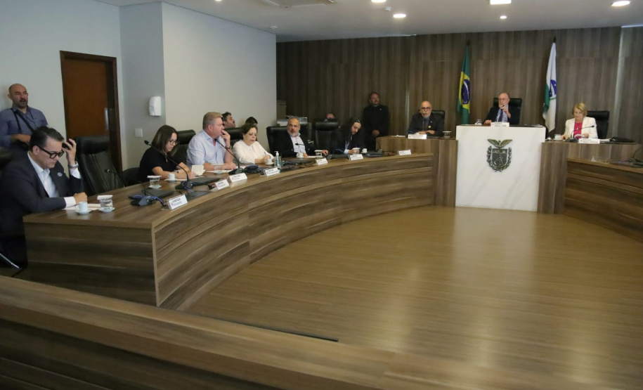 Paraná supera o mínimo constitucional e investe R$ 6,52 bilhões na saúde