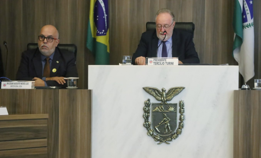 Paraná supera o mínimo constitucional e investe R$ 6,52 bilhões na saúde