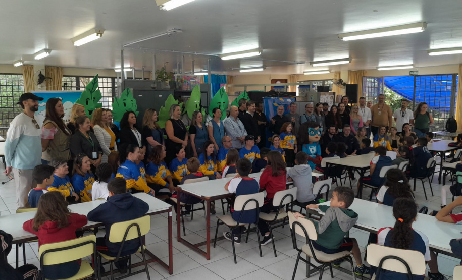 Sanepar e Prefeitura de Curitiba darão continuidade ao “Amigos do Rio”