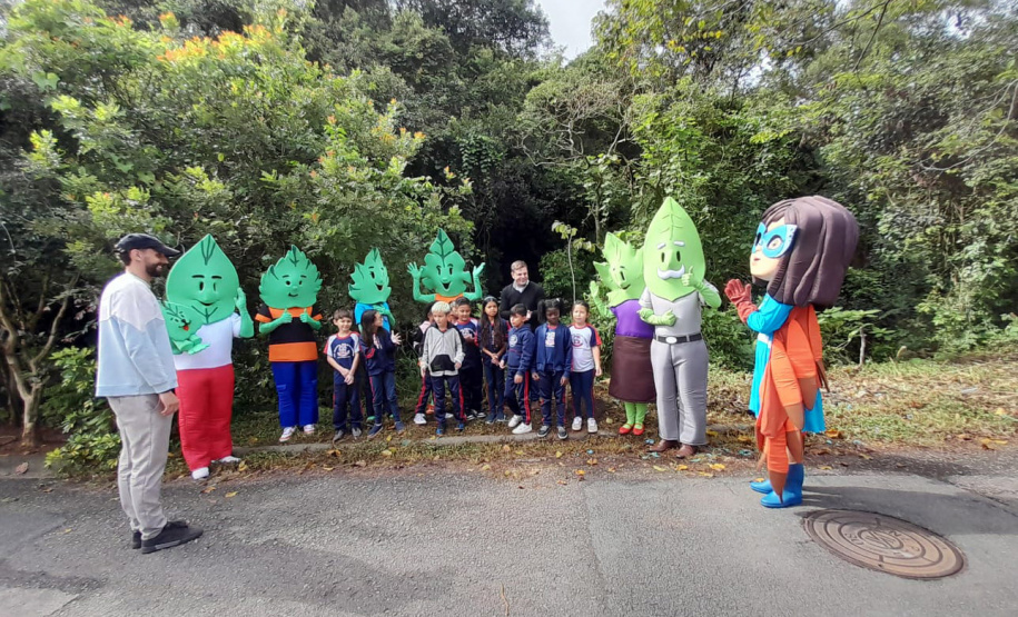 Sanepar e Prefeitura de Curitiba darão continuidade ao “Amigos do Rio”