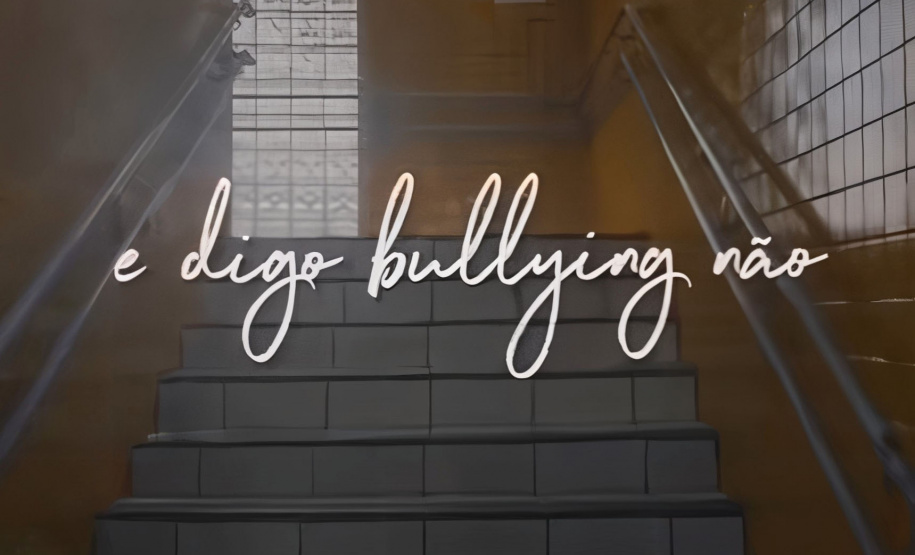 Combate ao bullying: estudantes de colégio estadual criam música e videoclipe para conscientizar colegas