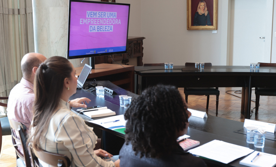 EMPREENDEDORAS DA BELEZA