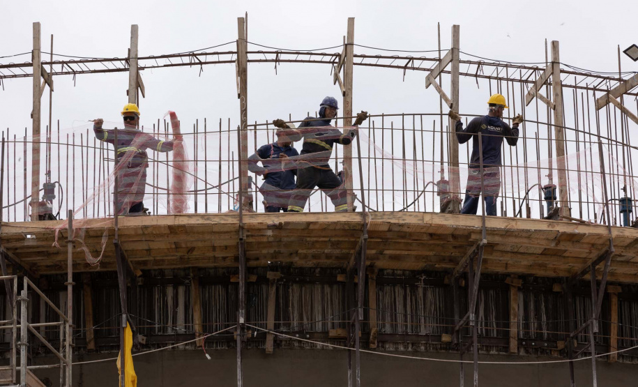 Sanepar impulsiona geração de emprego e renda em todo o Paraná