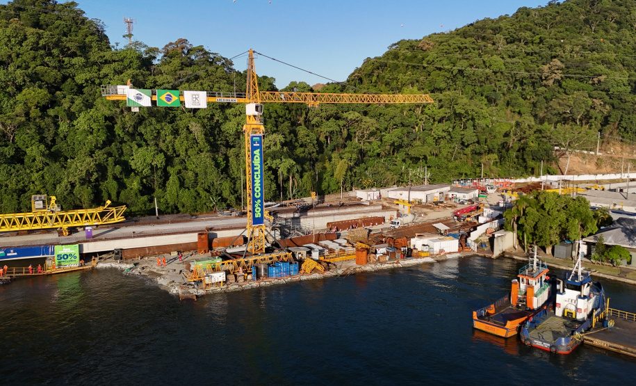 Dia do Trabalhador: as mãos que constroem a Ponte de Guaratuba