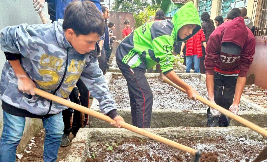 SANEPAR leva projetos de educação ambiental para escolas de General Carneiro
