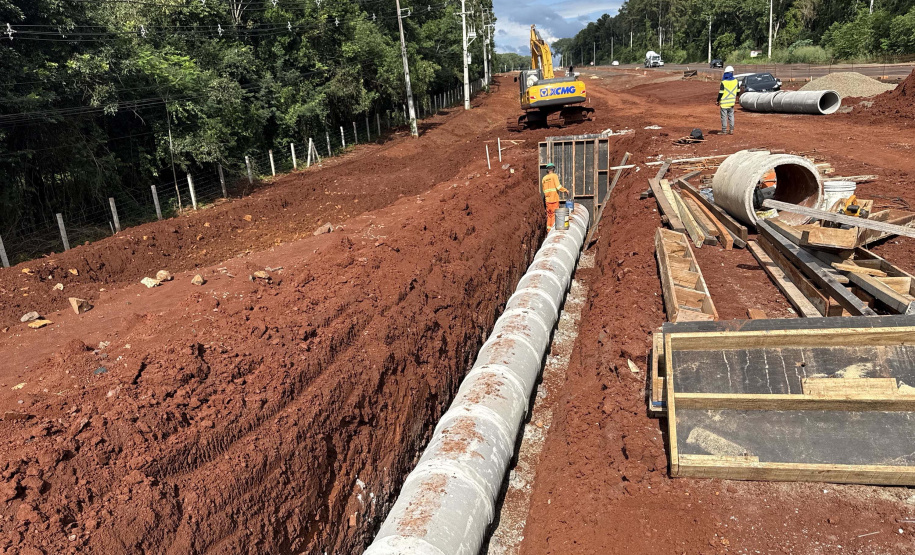 DER - INTERDIÇÃO E DESVIOS RODOVIA DAS CATARATAS