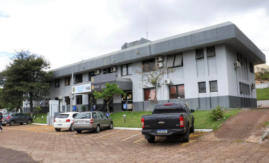 Polícia Científica realiza a entrega de dois novos comparadores balísticos