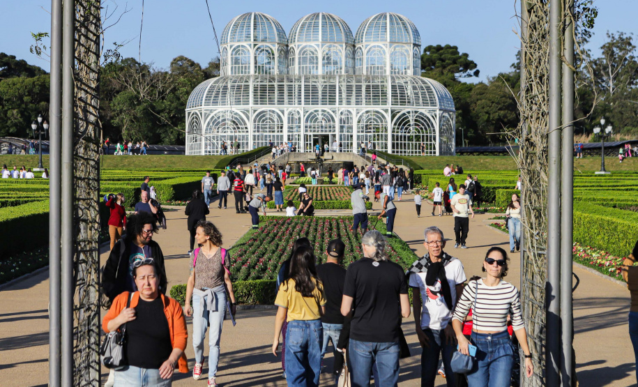 Em março, atrativos do Paraná são destaques em publicações turísticas no Brasil e Exterior