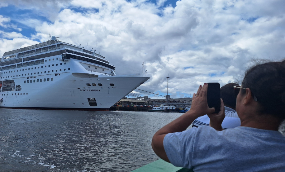 SETU 18,3% de crescimento: Paraná recebeu mais de 426 mil turistas estrangeiros no primeiro trimestre