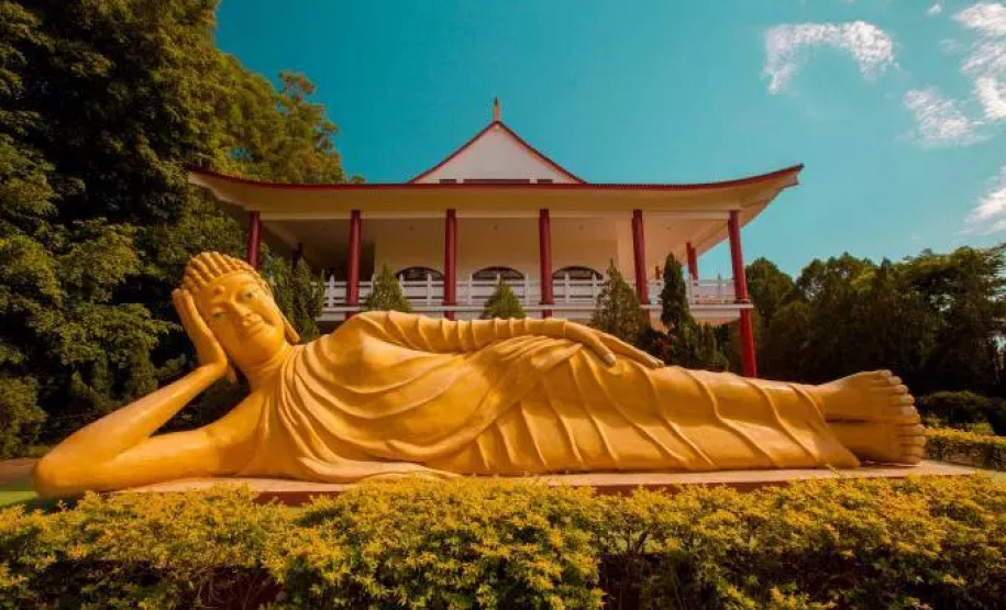 Mesquita, igreja, templo budista e terreiro: fórum promove visitas guiadas em Foz do Iguaçu