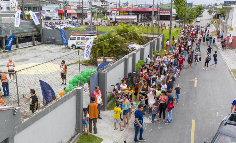 Páscoa Para Todos presenteia 1.100 famílias de comunidades em vulnerabilidade social