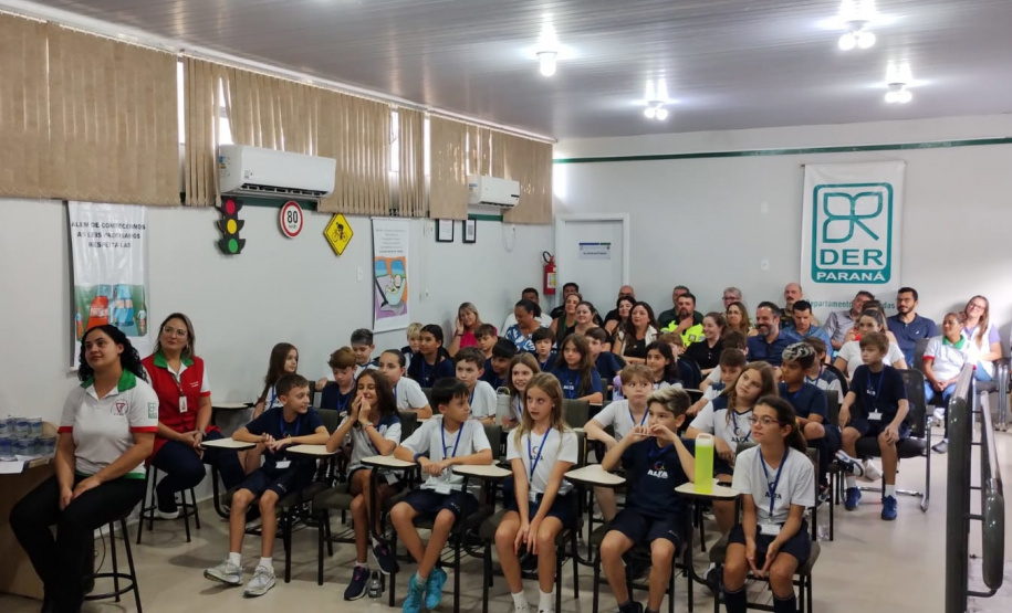 DER ESCOLA DE TRÂNSITO CASCAVEL