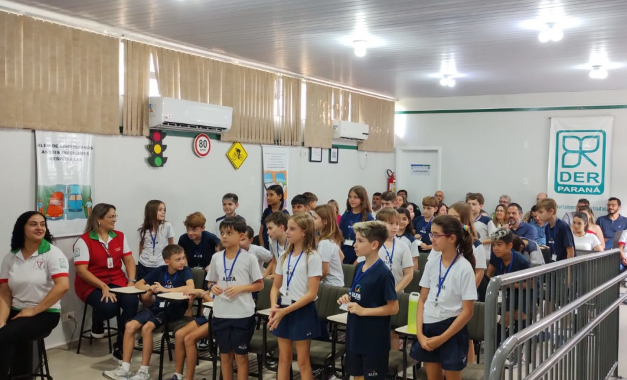 DER ESCOLA DE TRÂNSITO CASCAVEL