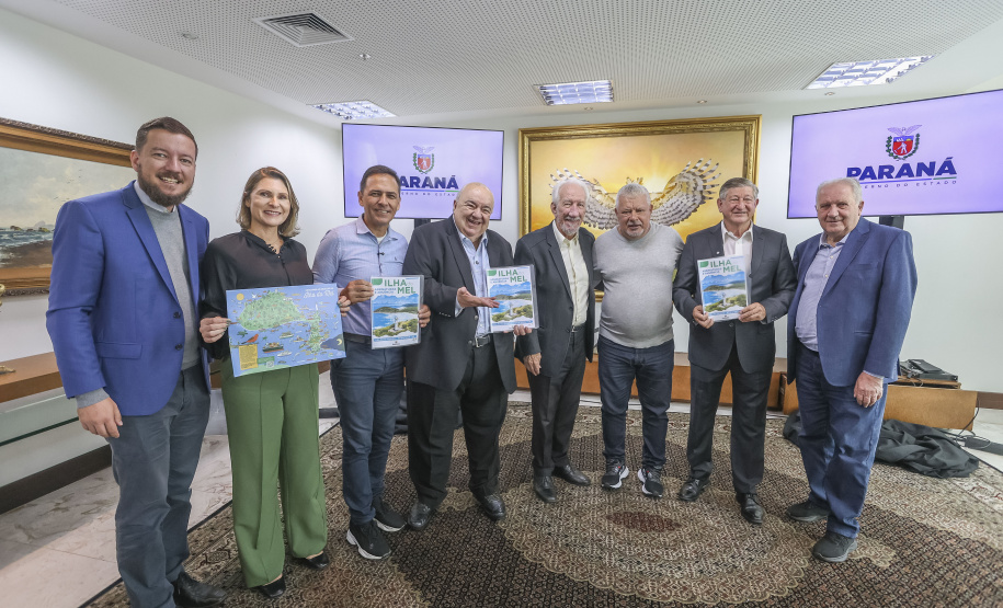 Novo marco regulatório da Ilha do Mel avança com instituição de comitê gestor