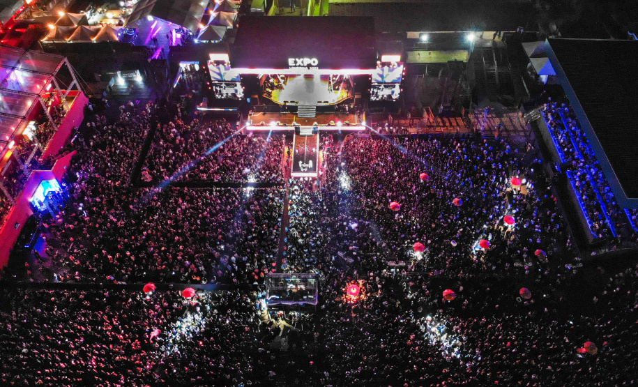 Calendário de eventos turísticos de abril tem festivais, convenções e religiosidade no Paraná